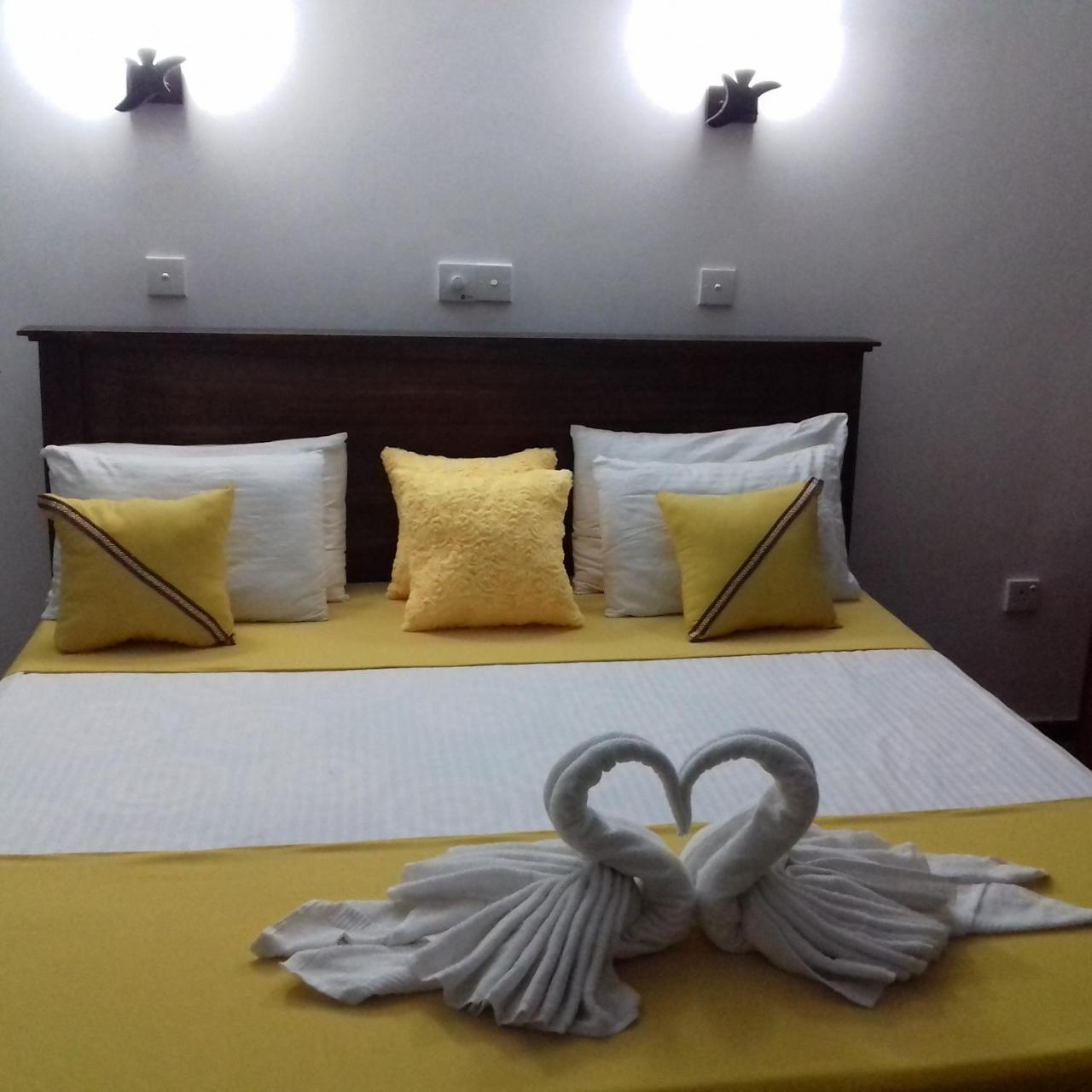 Rainbow Guest House Hikkaduwa Exterior foto