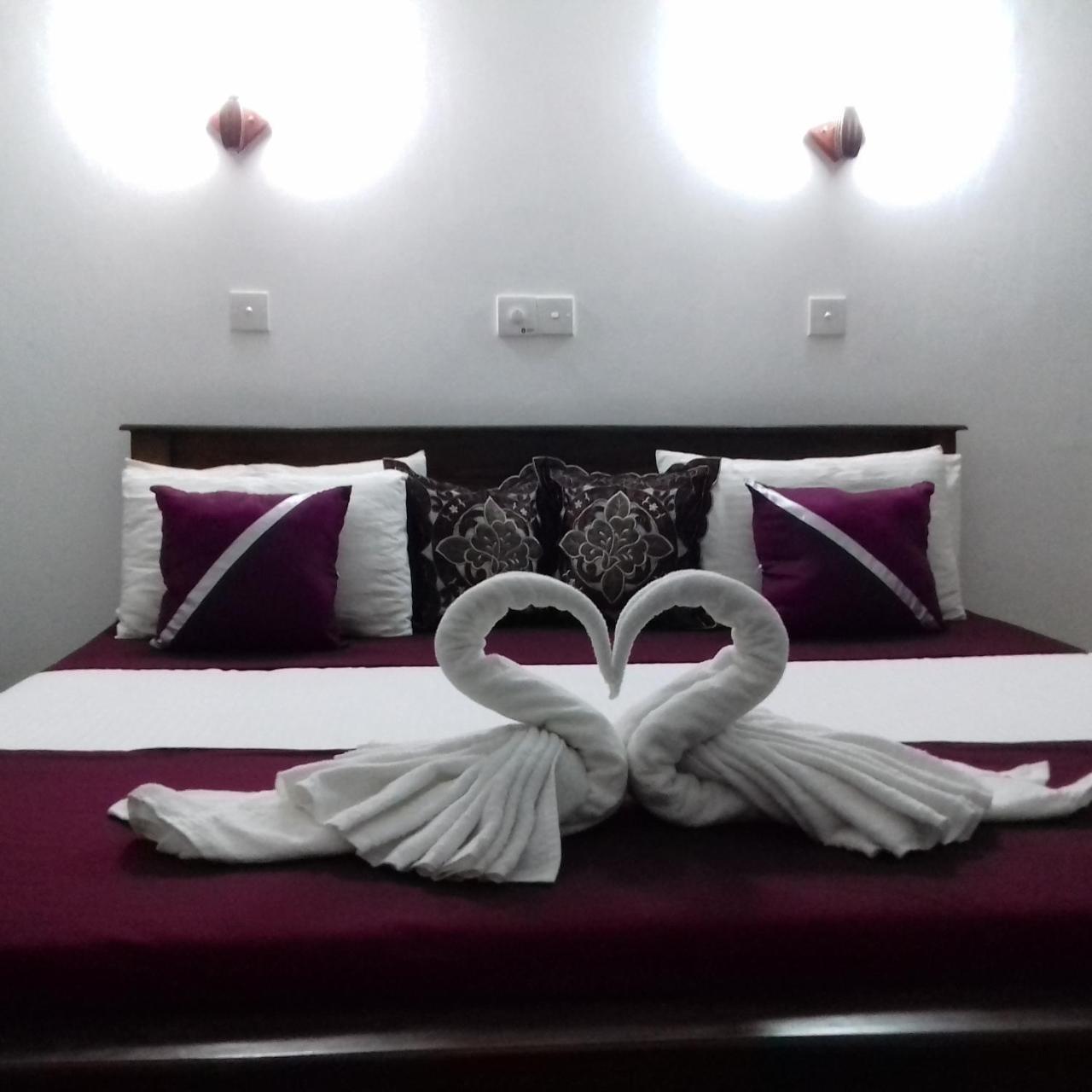 Rainbow Guest House Hikkaduwa Exterior foto